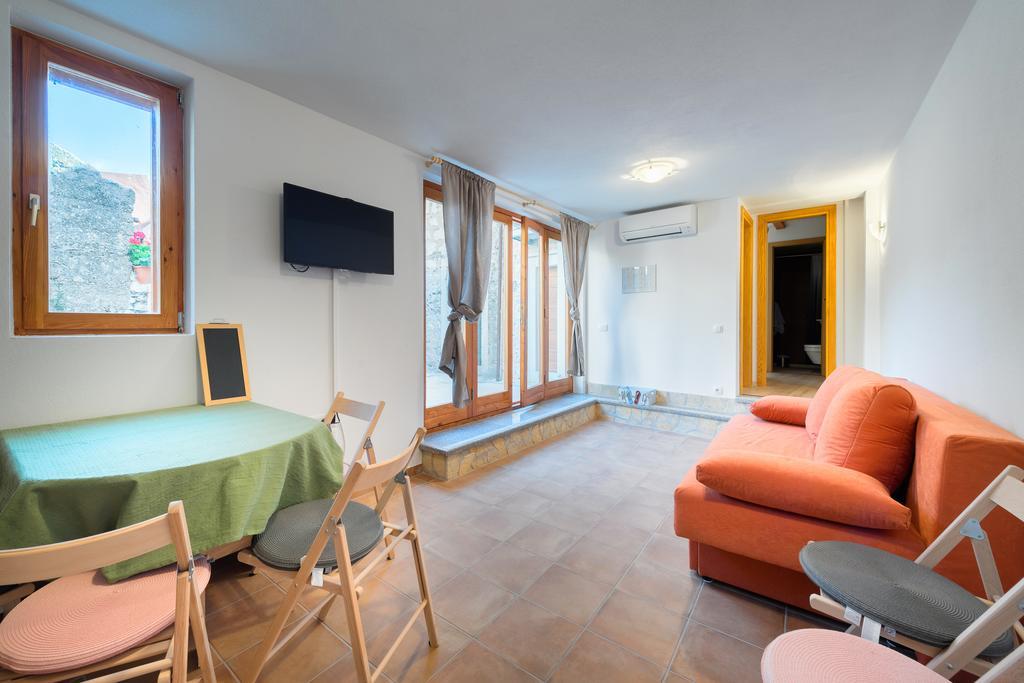 Apartment Pod Kastilom Jelsa Kültér fotó
